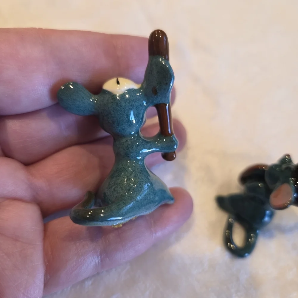 Vintage Japan Set of 3 Porcelain Ceramic Baseball Mice Catcher, Batter, Pitcher - Picture 5 of 16